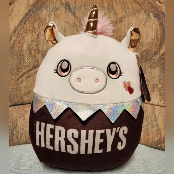 Squishmallows Other - 2xHP🦄🍫Squishmallows Sofia Hershey's